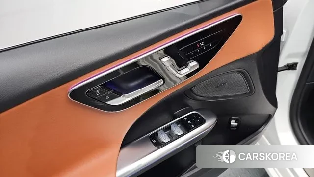 Mercedes-Benz C-Class W206 2023 Белый из Кореи, фото 3