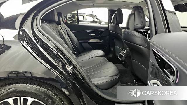 Mercedes-Benz E-Class W214 2024 Черный из Кореи, фото 3