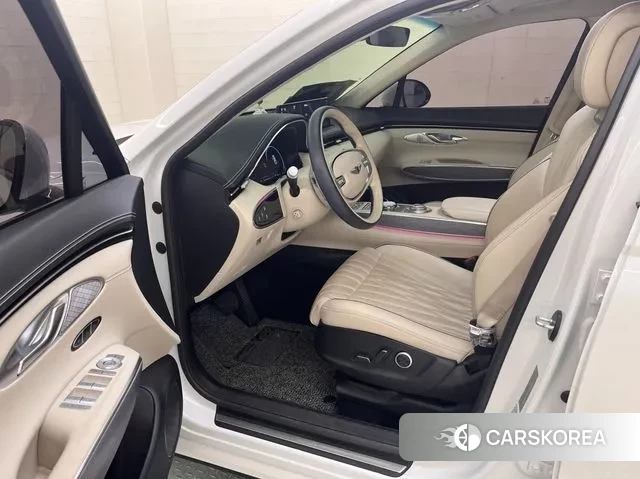 Genesis GV70 2022 Белый из Кореи, фото 3