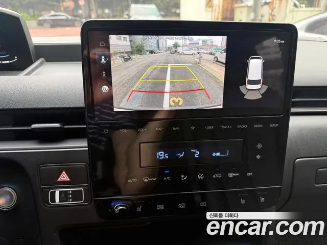 Hyundai Staria 2023 Серый из Кореи, фото 3