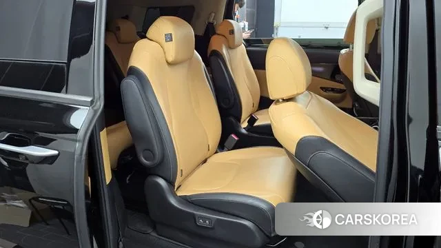 Kia Carnival 4th generation 2021 Черный из Кореи, фото 3