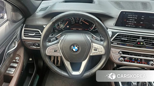 BMW 7 Series (G11) 2018 Черный из Кореи, фото 3