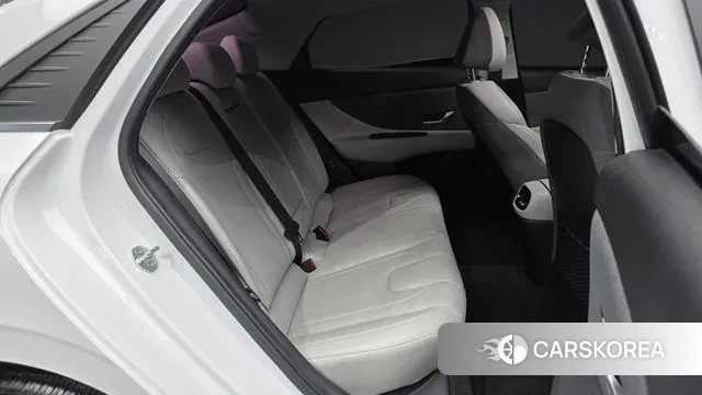 Hyundai Avante (CN7) 2020 Белый из Кореи, фото 3