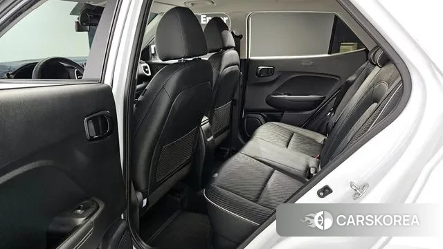 Hyundai Venue 2019 Белый из Кореи, фото 3