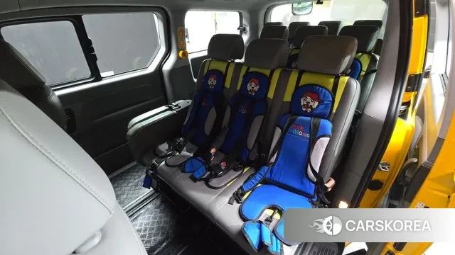 Hyundai The New Grand Starex 2018 Желтый из Кореи, фото 3