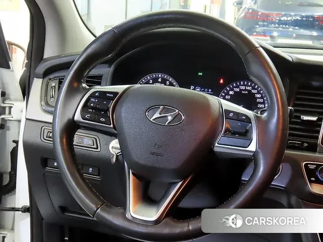 Hyundai Sonata New Rise 2019 Белый из Кореи, фото 3