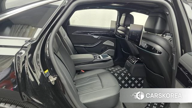 Audi A8 (D5) 2021 Черный из Кореи, фото 3