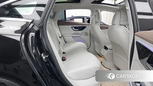 Mercedes-Benz EQE V295 2023 Черный из Кореи, фото 3