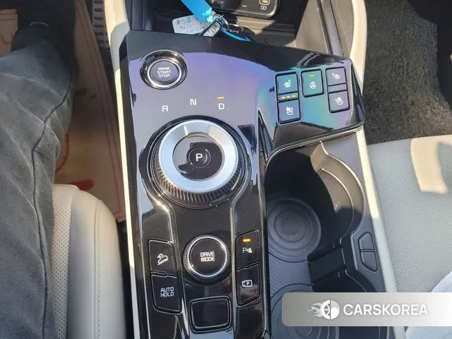 Kia Sportage 5th Generation Hybrid 2022 Белый из Кореи, фото 3