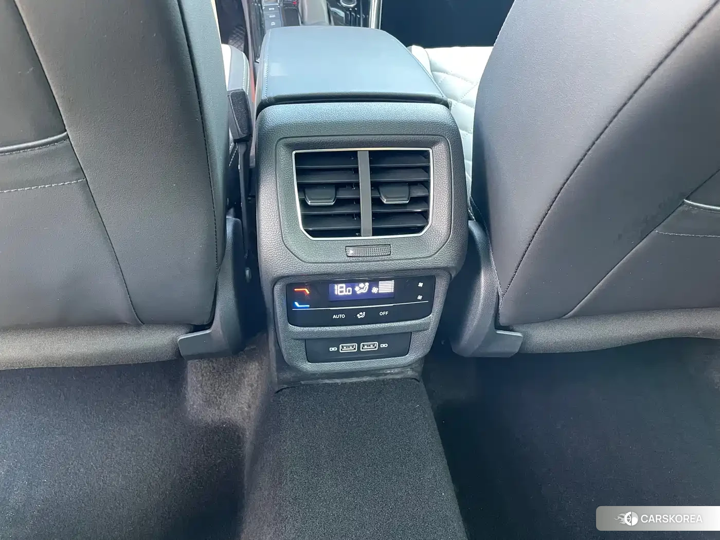 Volkswagen Tayron 2023 Черный из Китая, фото 3