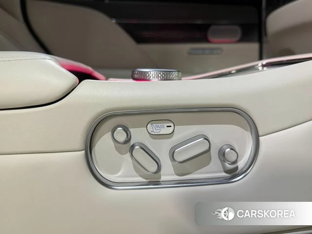 Genesis G90 (RS4) 2023 Белый из Кореи, фото 3