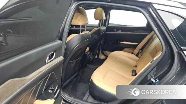Kia K5 3rd generation 2023 Серый из Кореи, фото 3
