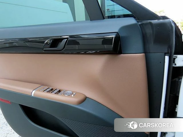 Hyundai Grandeur (GN7) 2023 Белый из Кореи, фото 3