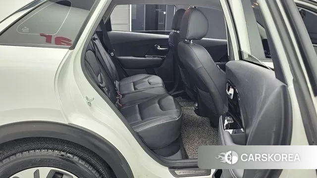 Kia Niro EV 2021 Белый из Кореи, фото 3