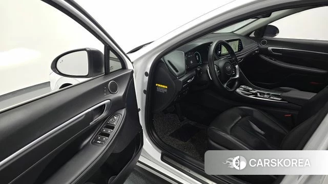 Hyundai Sonata (DN8) 2019 Белый из Кореи, фото 3