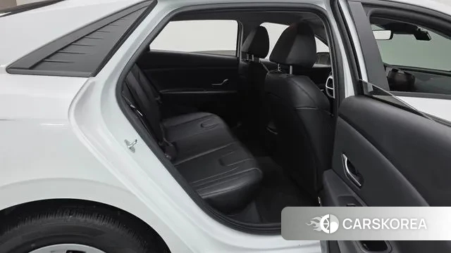 Hyundai Avante (CN7) 2022 Белый из Кореи, фото 3