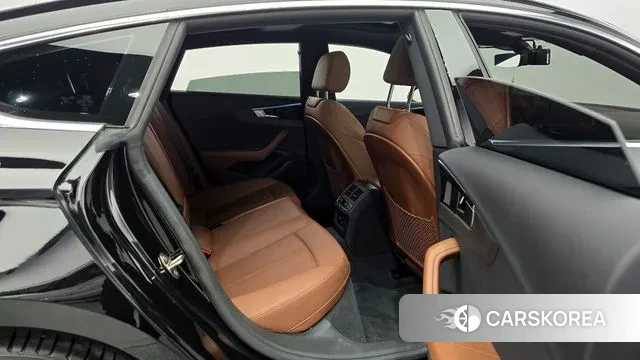 Audi A5 (F5) 2023 Черный из Кореи, фото 3