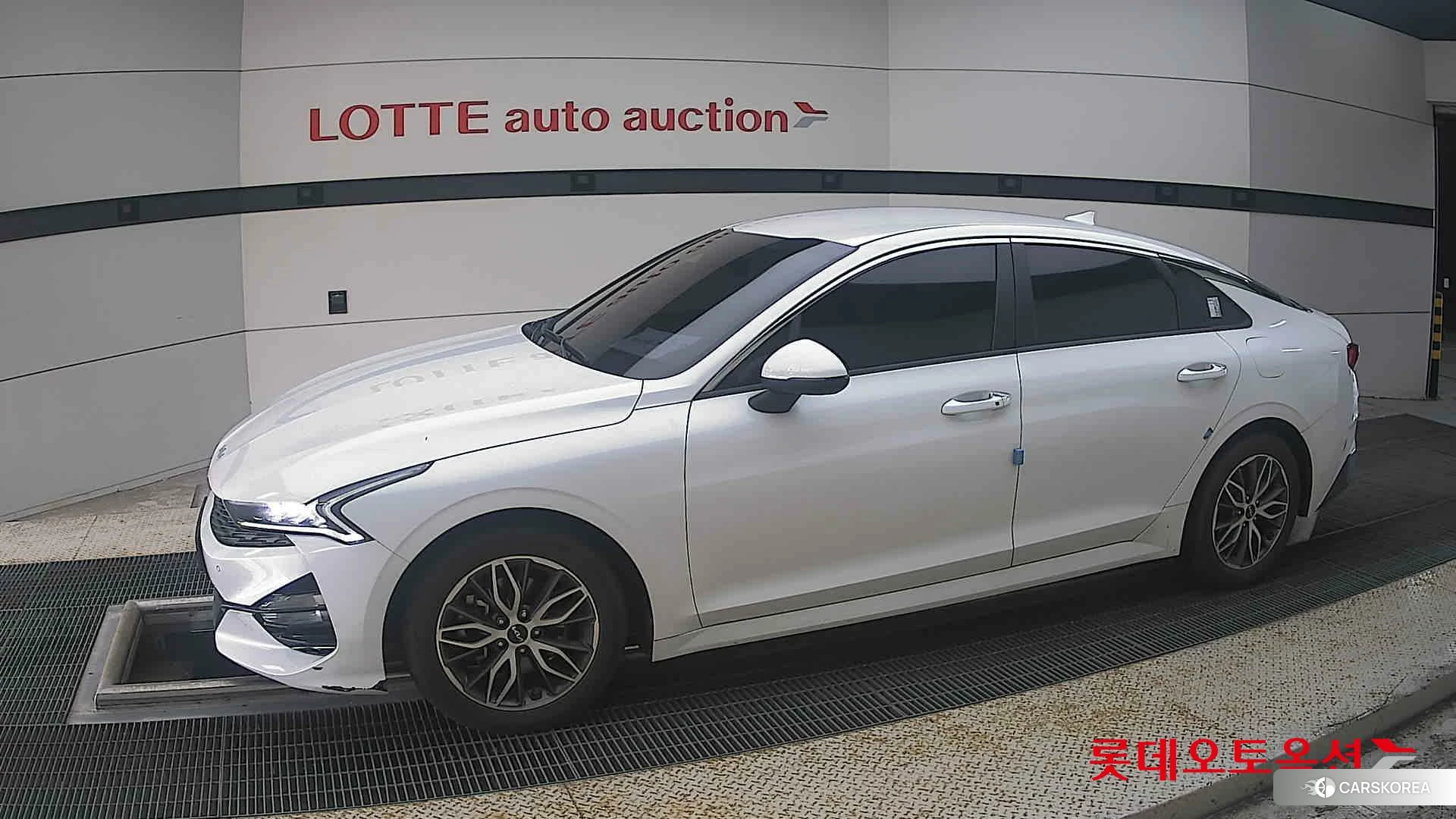 Kia K5 2022 Snow White Pearl (optional) из Кореи, фото 3