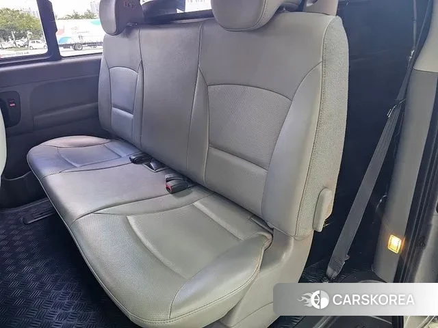 Hyundai The New Grand Starex 2018 Серебряный из Кореи, фото 3