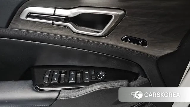 Kia Sportage 5th Generation 2024 Белый из Кореи, фото 3