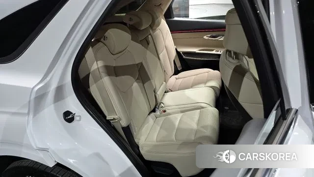 Genesis GV70 2024 Белый из Кореи, фото 3