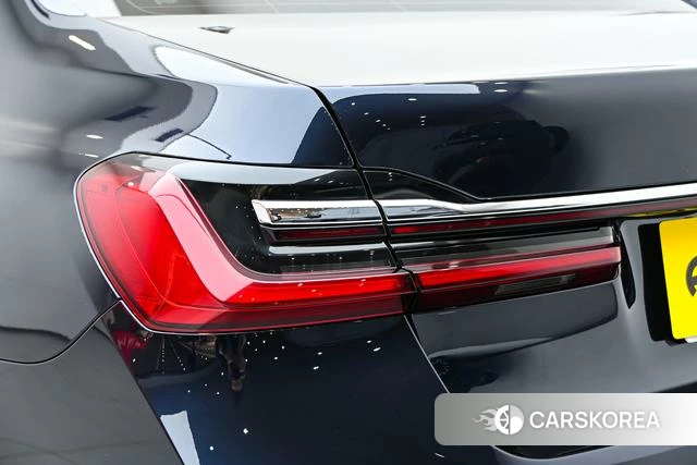 BMW 7 series 2021 Черный из Китая, фото 3