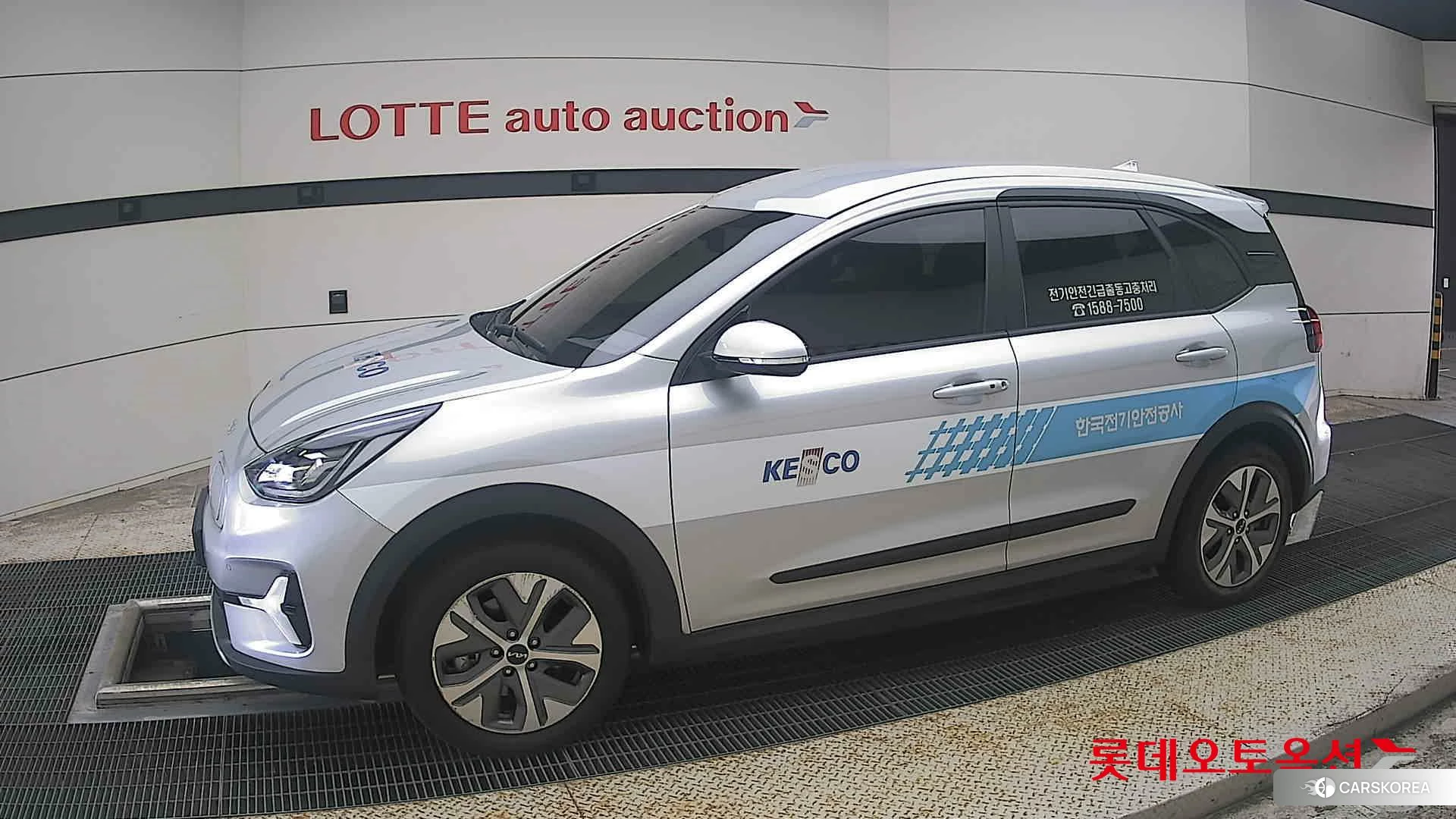 Kia Niro Plus 2023 Sparkling Silver из Кореи, фото 3