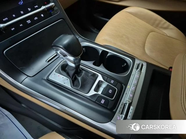 Kia Carnival 4th generation 2021 Белый из Кореи, фото 3