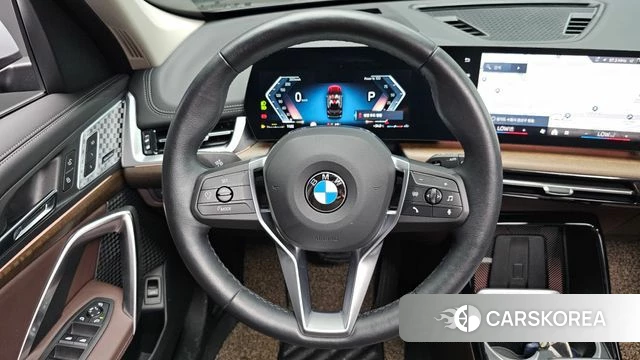 BMW X1 (U11) 2024 Черный из Кореи, фото 3