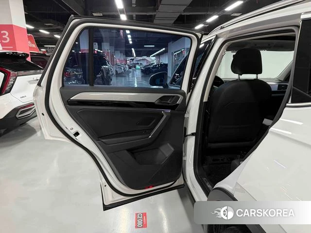 Volkswagen Tanyue 2021 Белый из Китая, фото 3
