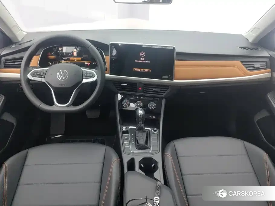 Volkswagen Bora 2025 Белый из Китая, фото 3