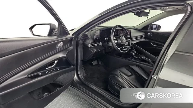 Hyundai Avante (CN7) 2023 Серый из Кореи, фото 3