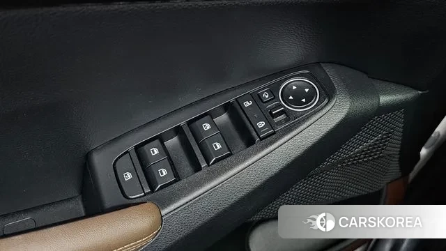 Kia Seltos 2022 Белый из Кореи, фото 3