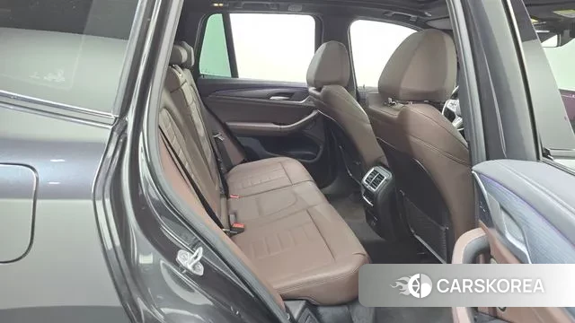 BMW iX3 2023 Серый из Кореи, фото 3