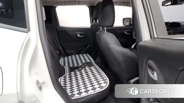 Jeep Renegade 2021 Белый из Кореи, фото 3