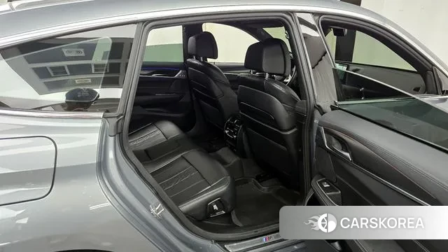 BMW 6 Series GT (G32) 2022 Серый из Кореи, фото 3