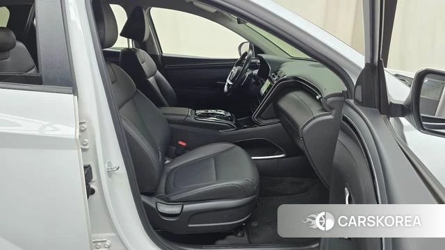 Hyundai Tucson (NX4) 2023 Белый из Кореи, фото 3