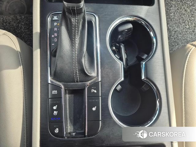 Kia The New Carnival 2019 Белый из Кореи, фото 3