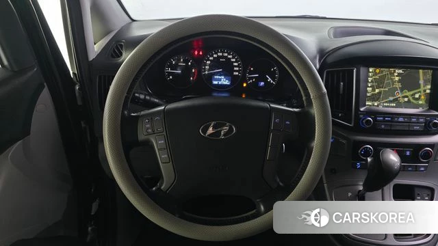 Hyundai The New Grand Starex 2018 Черный из Кореи, фото 3
