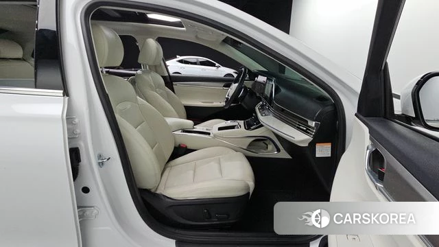 Hyundai The New Grandeur IG Hybrid 2022 Белый из Кореи, фото 3