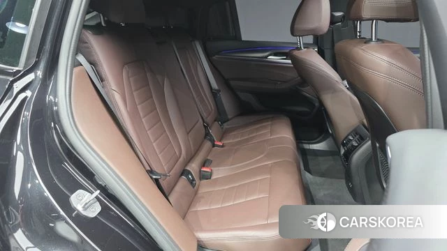 BMW X4 (G02) 2022 Черный из Кореи, фото 3