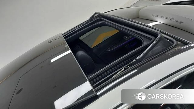 Mercedes-Benz E-Class W213 2022 Белый из Кореи, фото 3