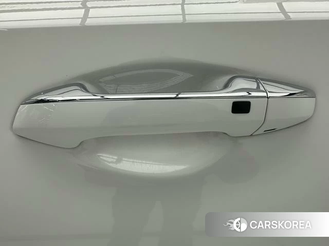 Kia K3 2023 Белый из Китая, фото 3