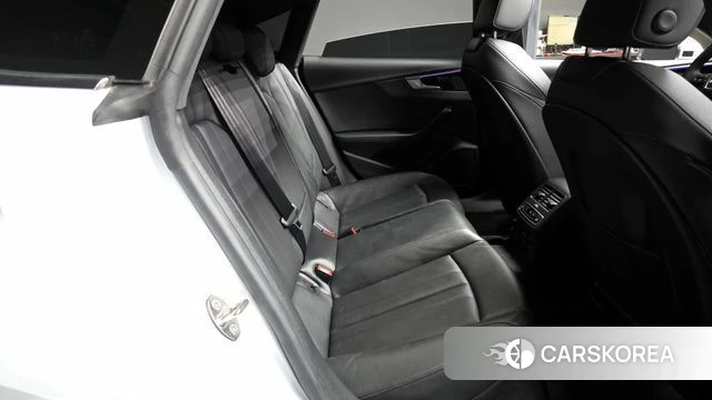 Audi A5 (F5) 2023 Белый из Кореи, фото 3