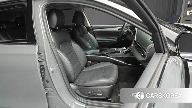 Hyundai The New Grandeur IG 2022 Серебристо-серый из Кореи, фото 3