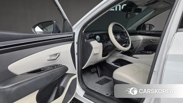 Hyundai Tucson (NX4) 2021 Белый из Кореи, фото 3