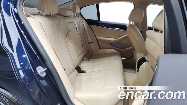 BMW 5 Series (G30) id 2672109 из Кореи 3