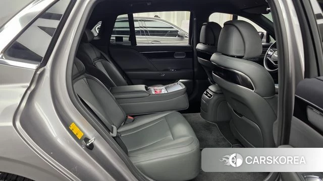 Genesis G90 (RS4) 2022 Серебряный из Кореи, фото 3