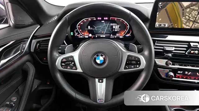 BMW 5 Series (G30) 2021 Черный из Кореи, фото 3