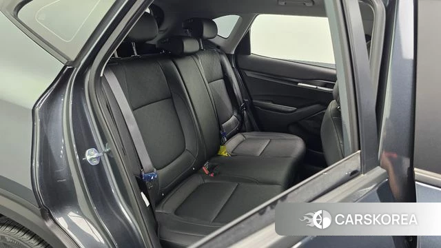 Kia Seltos 2022 Серый из Кореи, фото 3